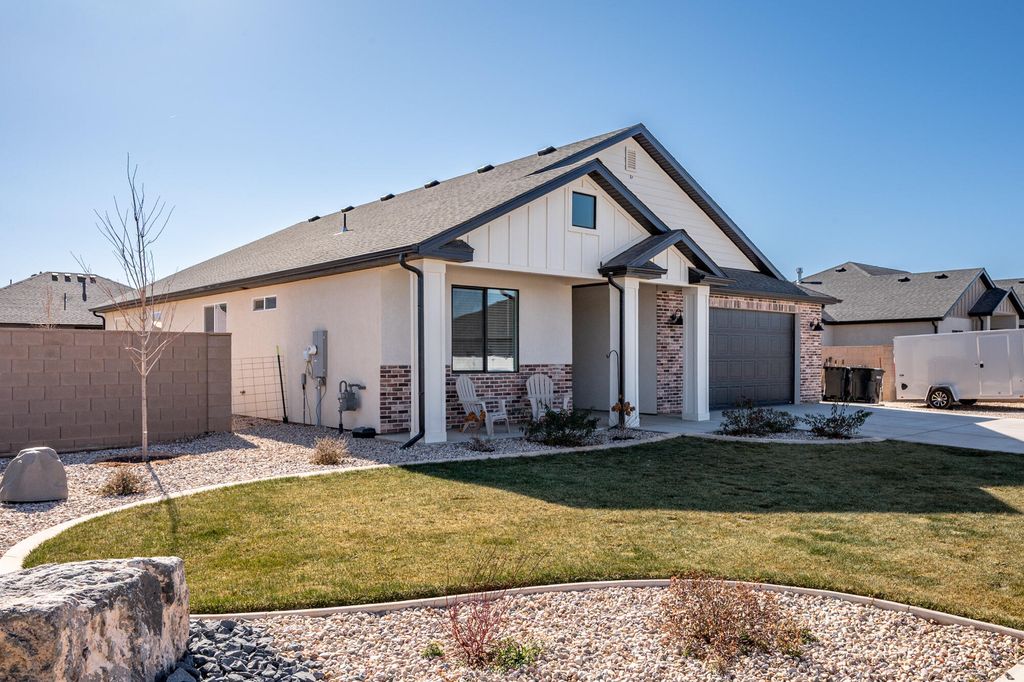 Photo of 4345 W 250 N CIR, Cedar City, UT 84720 (MLS # 114642)