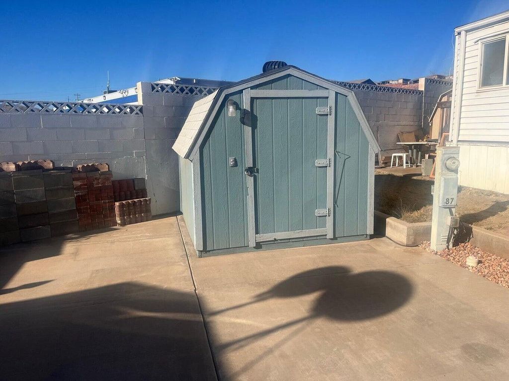 Photo of 1150 W RED HILLS Parkway #87, Washington, UT 84780 (MLS # 112042)