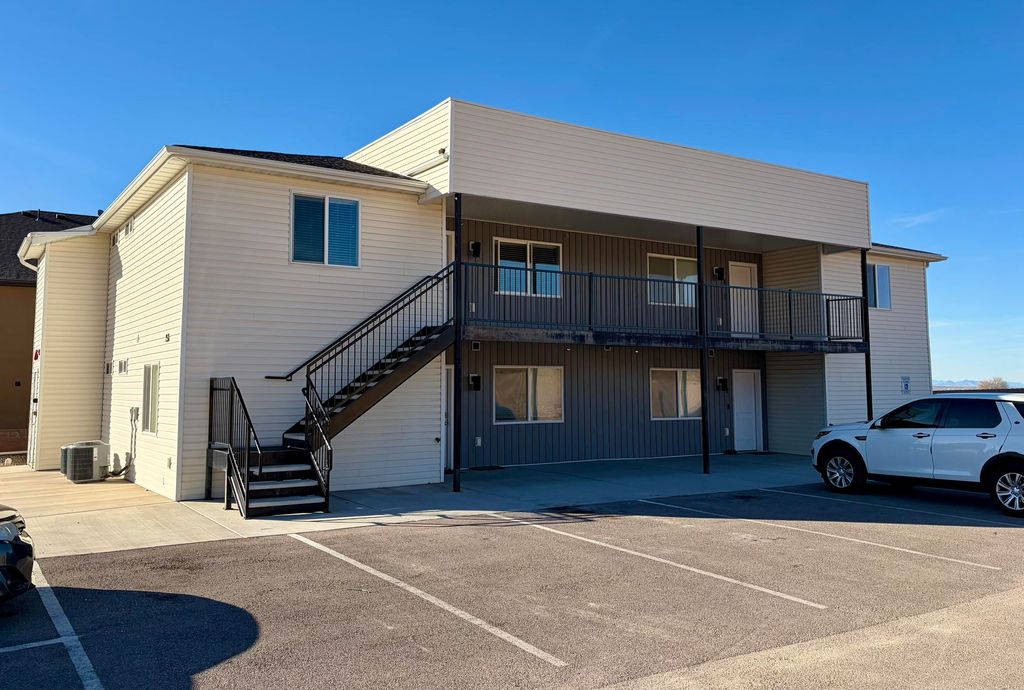 Photo of 258 W 2100 N, Cedar City, UT 84721 (MLS # 109800)