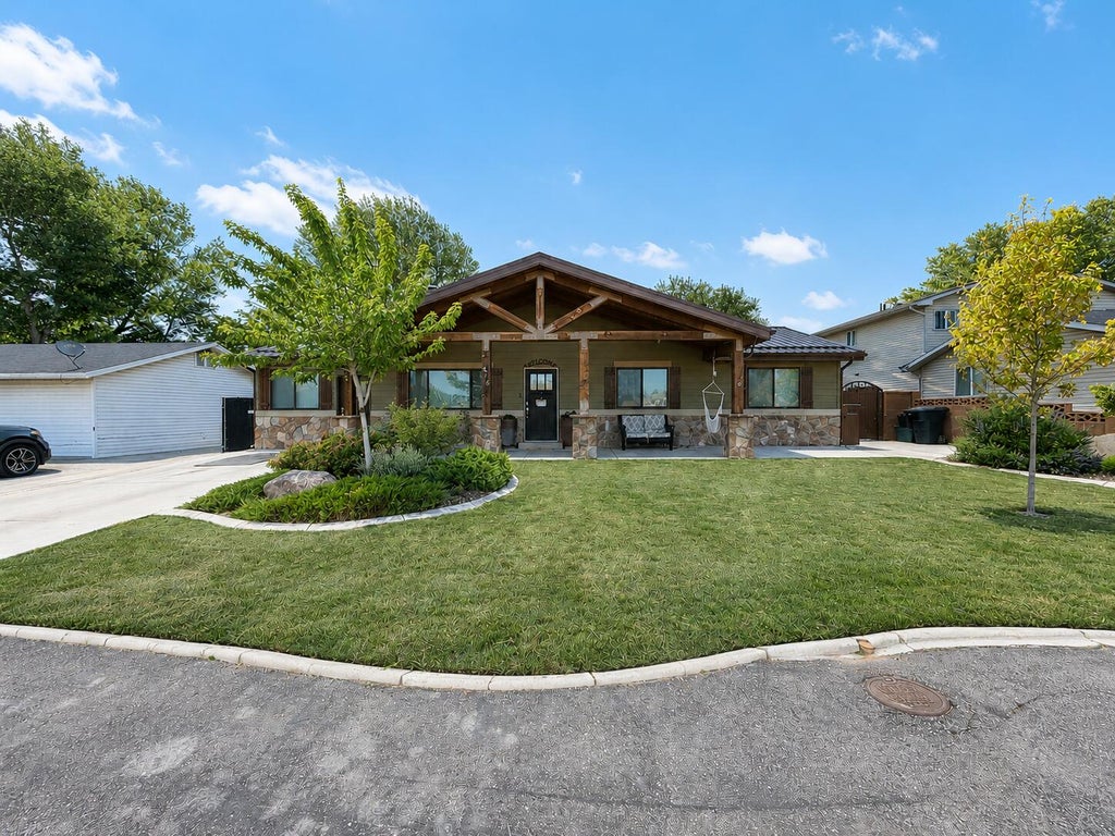 Photo of 476 N 200 E, Parowan, UT 84761 (MLS # 117436)