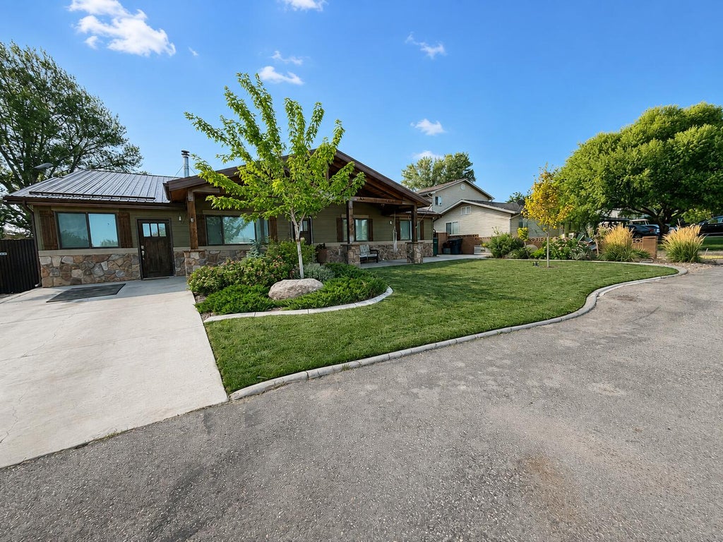 Photo of 476 N 200 E, Parowan, UT 84761 (MLS # 117436)