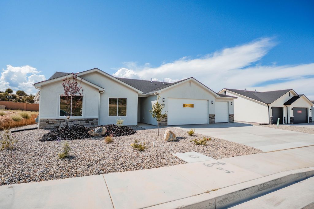 Photo of 606 S Foundation Trail Trail, Cedar City, UT 84720 (MLS # 113108)