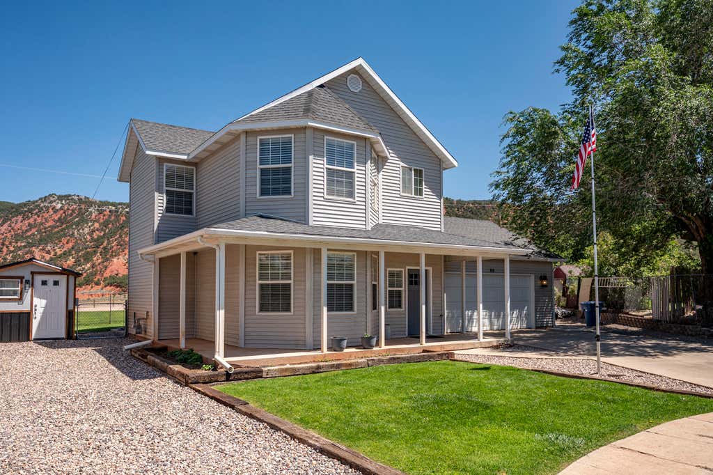 Photo of 80 S 500 E, Parowan, UT 84761 (MLS # 117510)