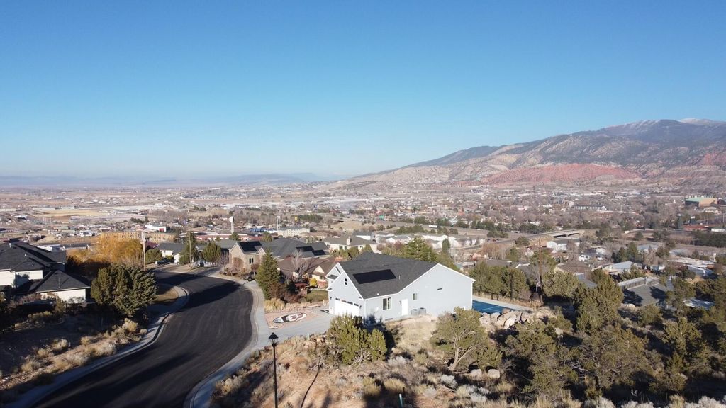 Photo of 214 S Columbia Way, Cedar City, UT 84720 (MLS # 114808)