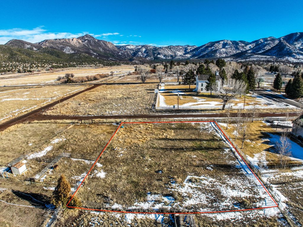 Photo of 61 N 100 W, Pine Valley, UT 84781 (MLS # 114411)