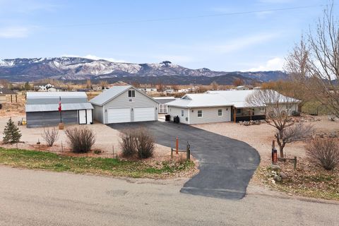 Photo of 5009 W 1400 S, Cedar City, UT 84720 (MLS # 114002)