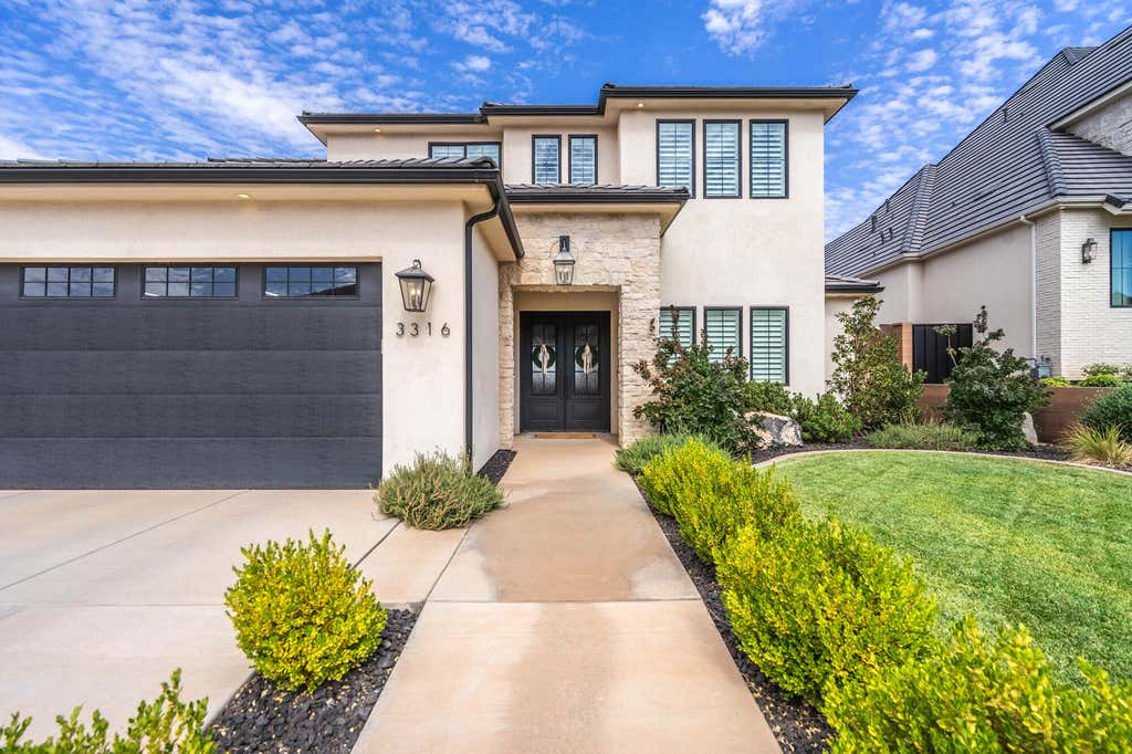 Photo of 3166 S Tallow Tree DR, Saint George, UT 84790 (MLS # 117263)