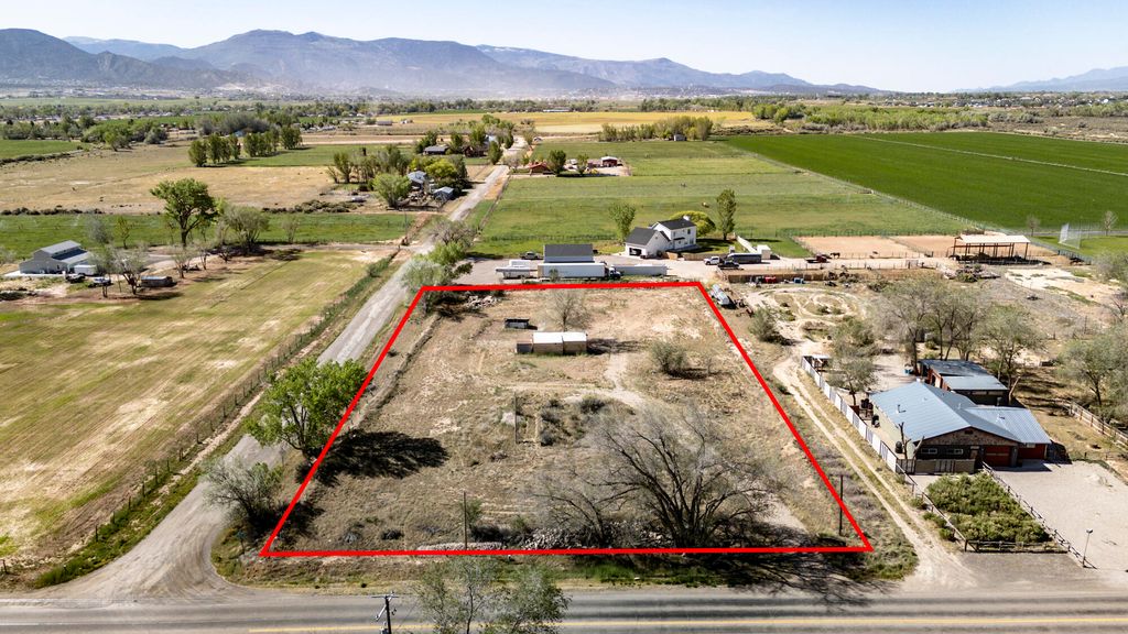 Photo of 1211 W Midvalley RD #Parcel D-0583-0002-0, Cedar City, UT 84721 (MLS # 116249)