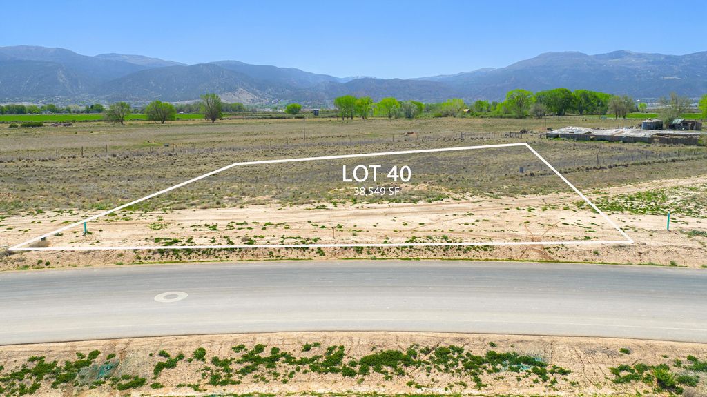 Photo of 2909 W Chelsey Parkway, Cedar City, UT 84721 (MLS # 116188)