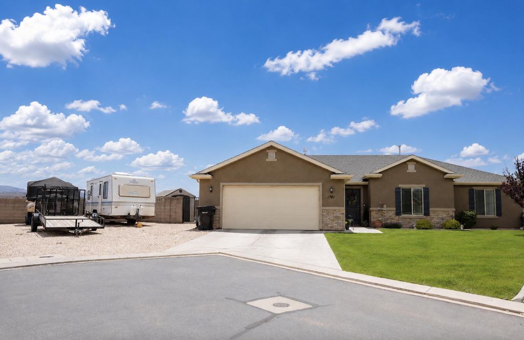 Photo of 1761 N Willow LN, Cedar City, UT 84721 (MLS # 116574)