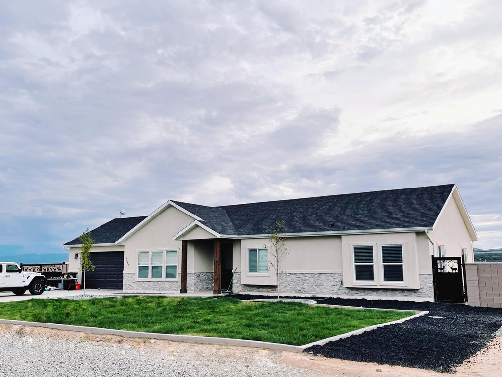 Photo of 5863 N 3425 W, Cedar City, UT 84721 (MLS # 117804)