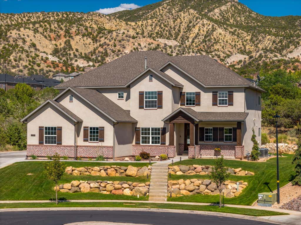 Photo of 1254 N Ridgeway DR, Cedar City, UT 84721 (MLS # 116991)