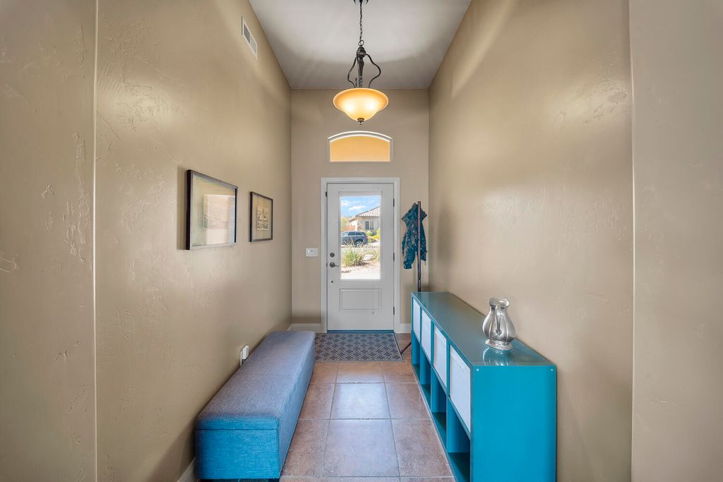 Photo of 504 N Sugar Plumb LN, Washington, UT 84780 (MLS # 115413)