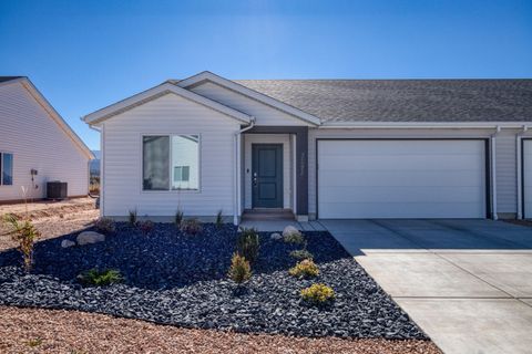 Photo of 3293 W Indigo ST, Cedar City, UT 84721 (MLS # 113705)