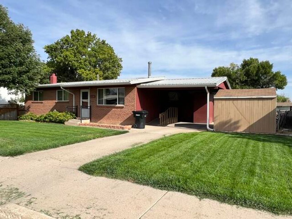 Photo of 1120 Bulloch CIR, Cedar City, UT 84721 (MLS # 110294)