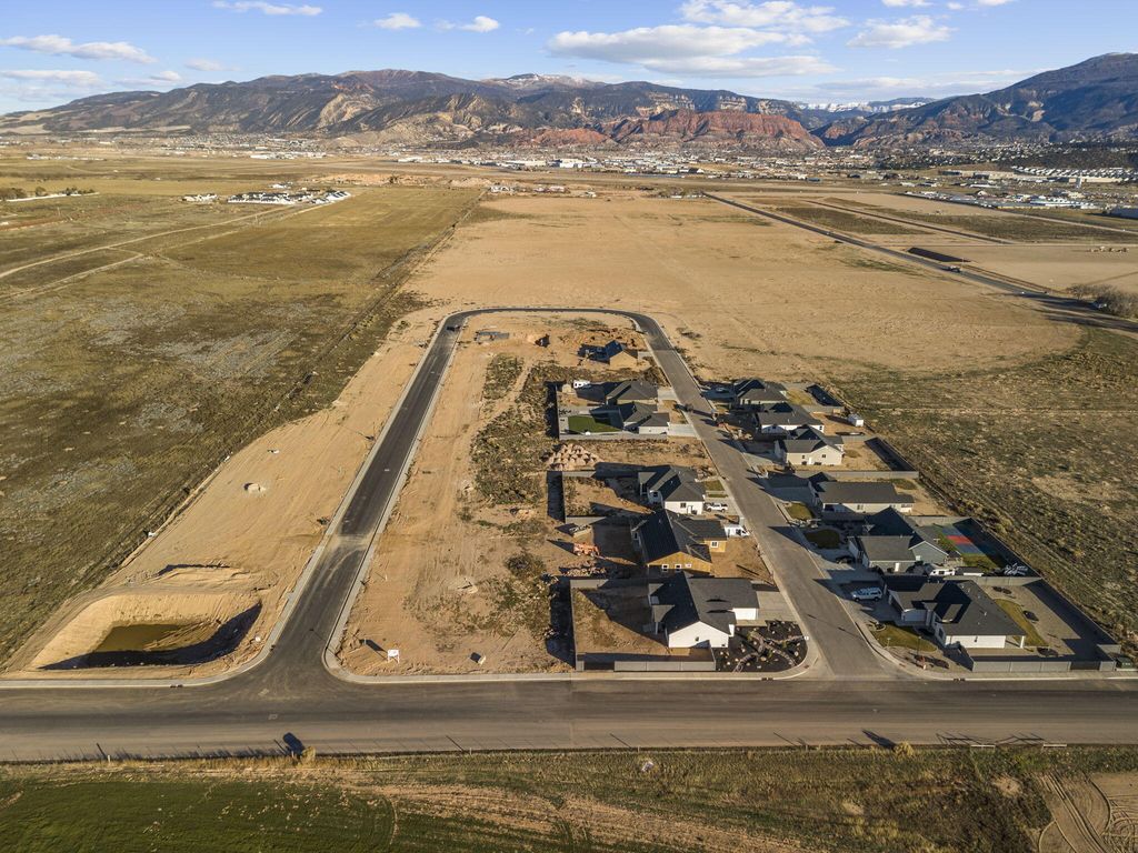 Photo of 3835 W 975 N #Ph 3 Lot 4, Cedar City, UT 84721 (MLS # 114313)