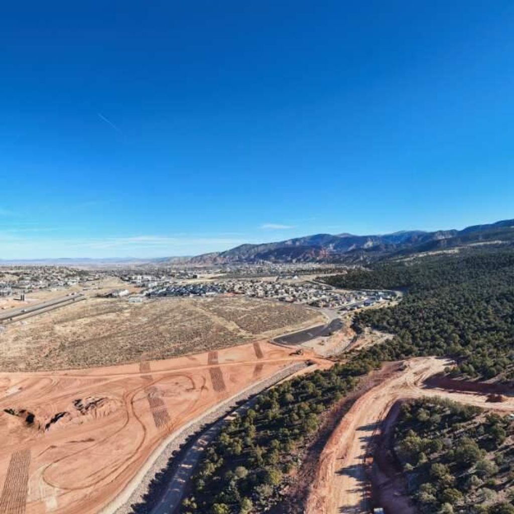 Photo of 1 Old Highway 91, Cedar City, UT 84720 (MLS # 114889)