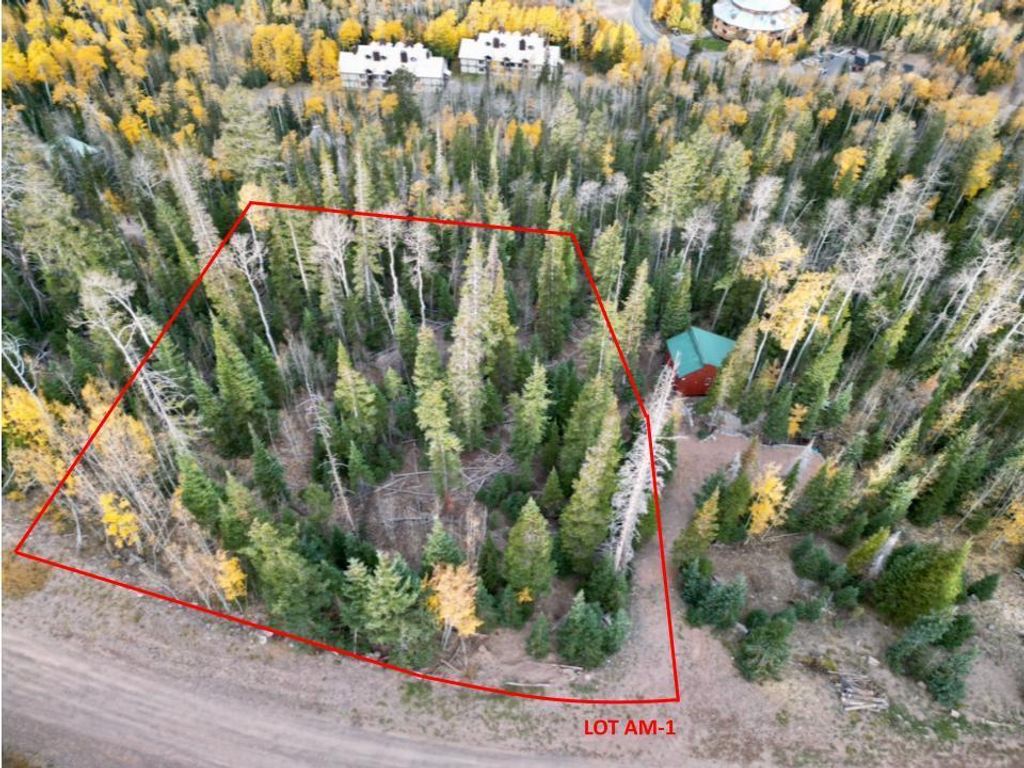 Photo of 235 E Snowman DR, Brian Head, UT 84719 (MLS # 111563)