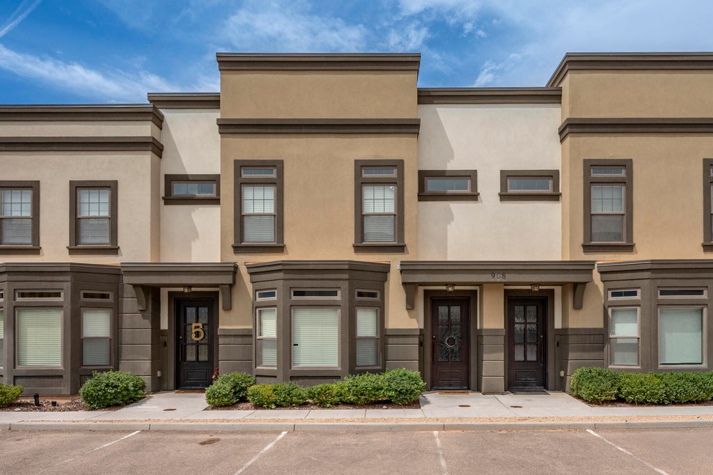 Photo of 908 S Lincoln Ave #4, Cedar City, UT 84720 (MLS # 117583)