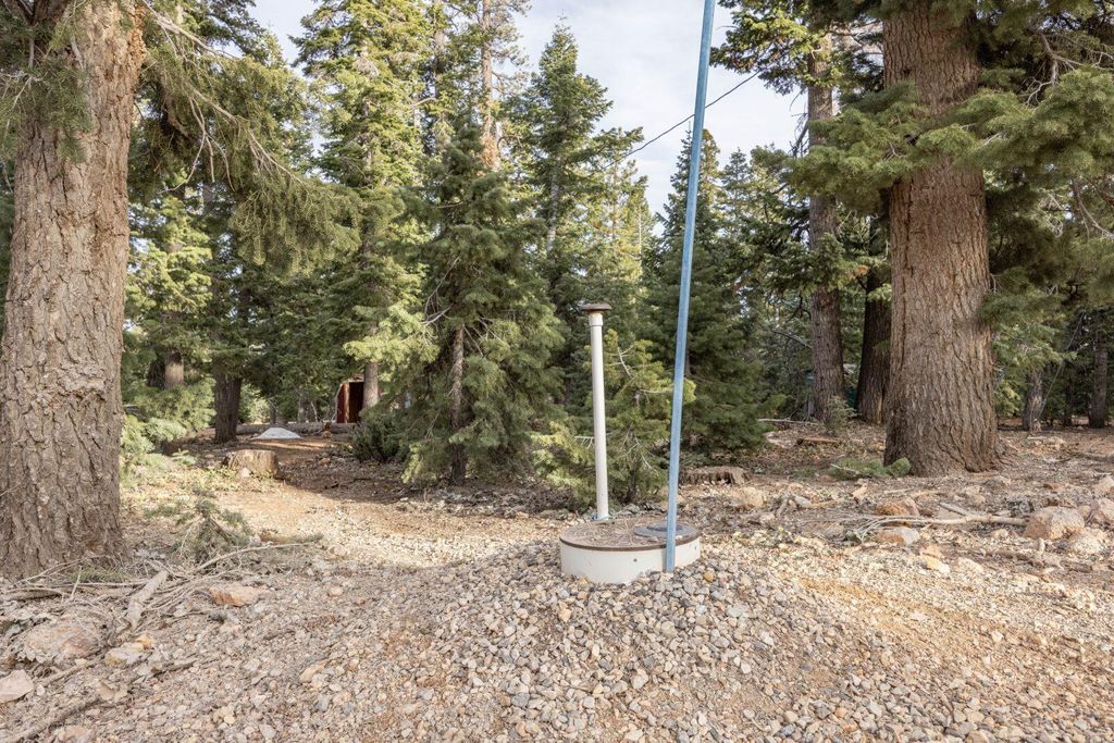 Photo of 390 E Quaking Aspen DR, Duck Creek Village, UT 84762 (MLS # 111349)