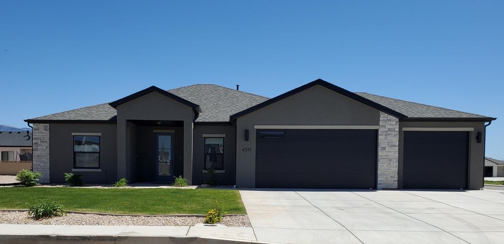 Photo of 4591 W 250 North, Cedar City, UT 84720 (MLS # 111499)