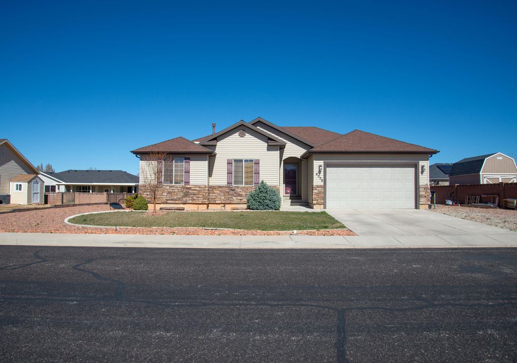 Photo of 4008 W 50 S, Cedar City, UT 84720 (MLS # 115164)