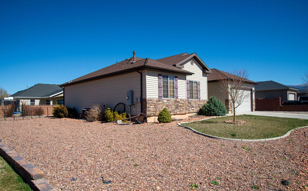 Photo of 4008 W 50 S, Cedar City, UT 84720 (MLS # 115164)
