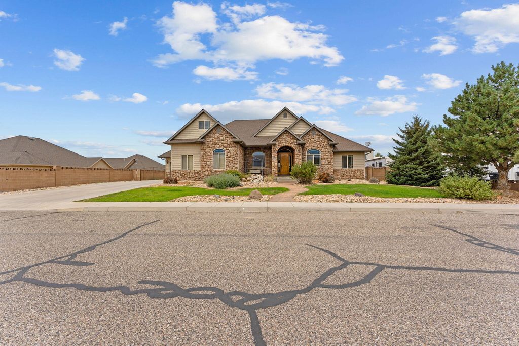 Photo of 2846 W 350 S, Cedar City, UT 84720 (MLS # 112547)