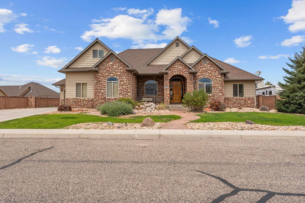 Photo of 2846 W 350 S, Cedar City, UT 84720 (MLS # 112547)