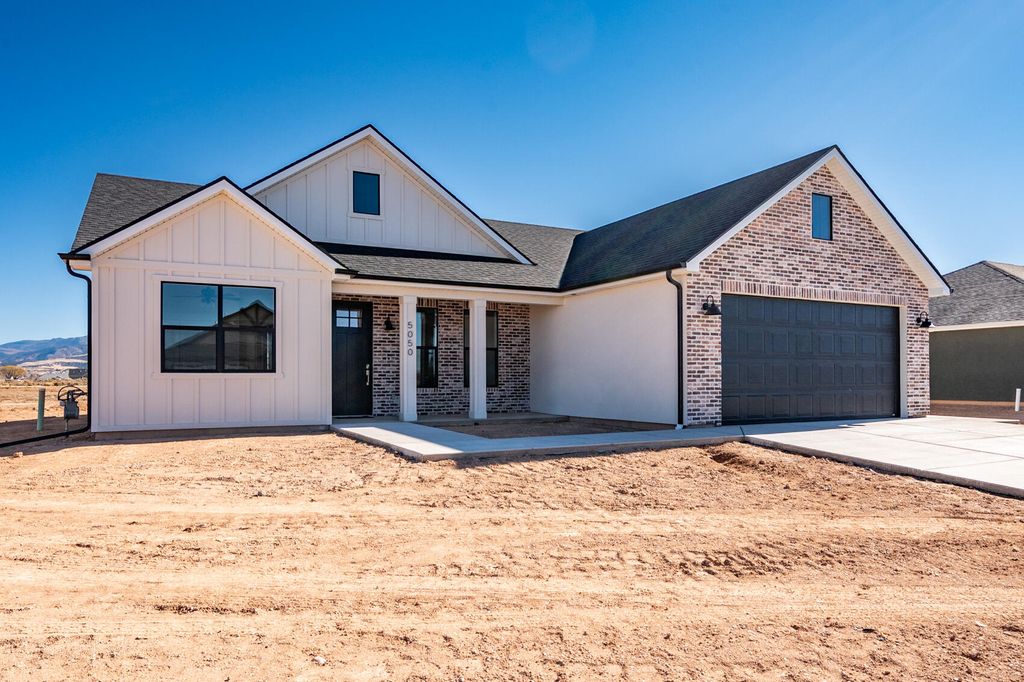 Photo of 4980 N Matheson Way, Enoch, UT 84721 (MLS # 114475)