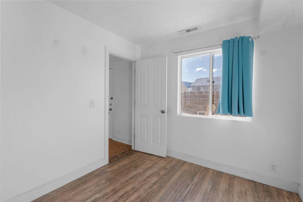 Photo of 647 W 1350 N, Cedar City, UT 84721 (MLS # 116125)