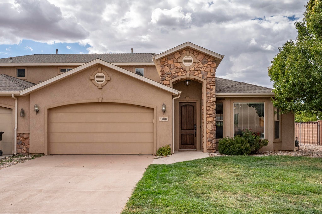 Photo of 1588 S West Canyon DR, Cedar City, UT 84720 (MLS # 118311)