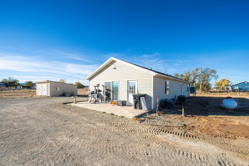Photo of 4916 N 3300 W, Cedar City, UT 84721 (MLS # 113724)