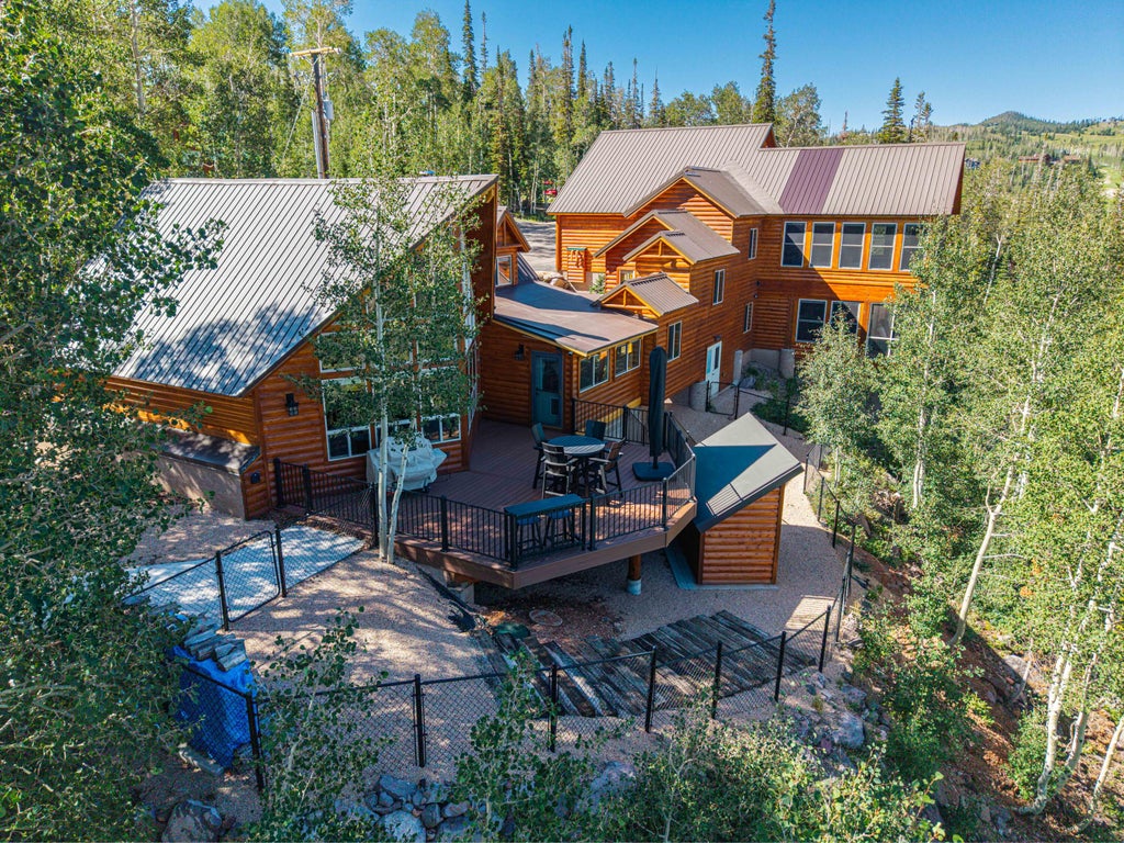 Photo of 401 N Aoki Michi RD, Brian Head, UT 84719 (MLS # 117574)