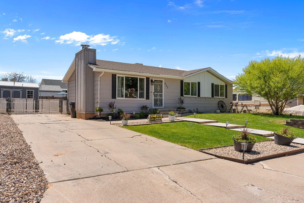 Photo of 237 W 1725 N, Cedar City, UT 84721 (MLS # 116257)