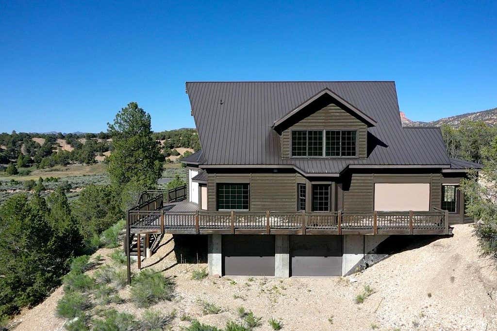 Photo of 985 N Russel RD, Hatch, UT 84735 (MLS # 116571)