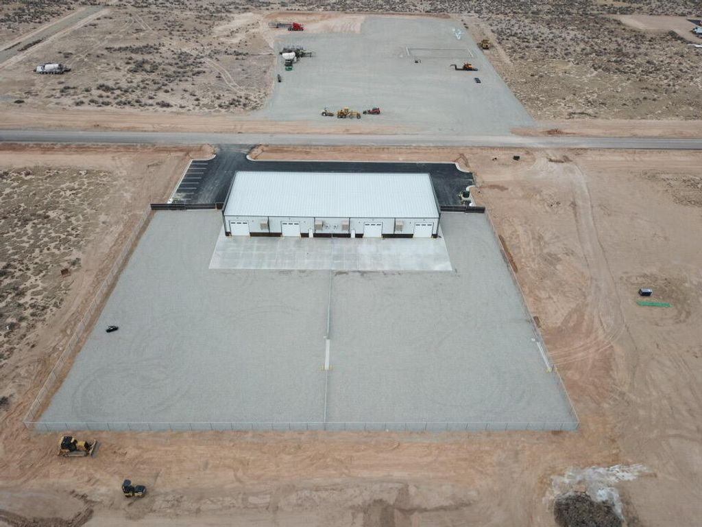 Photo of 6800 Shop Space For Rent, Cedar City, UT 84721 (MLS # 114209)