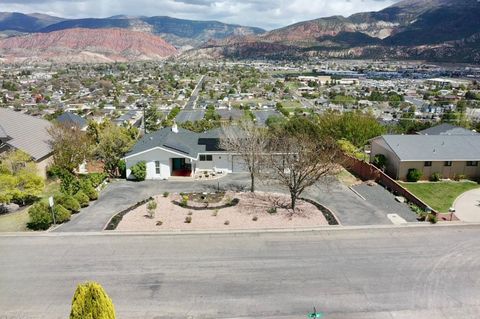 Photo of 539 S Ridge RD, Cedar City, UT 84720 (MLS # 116004)