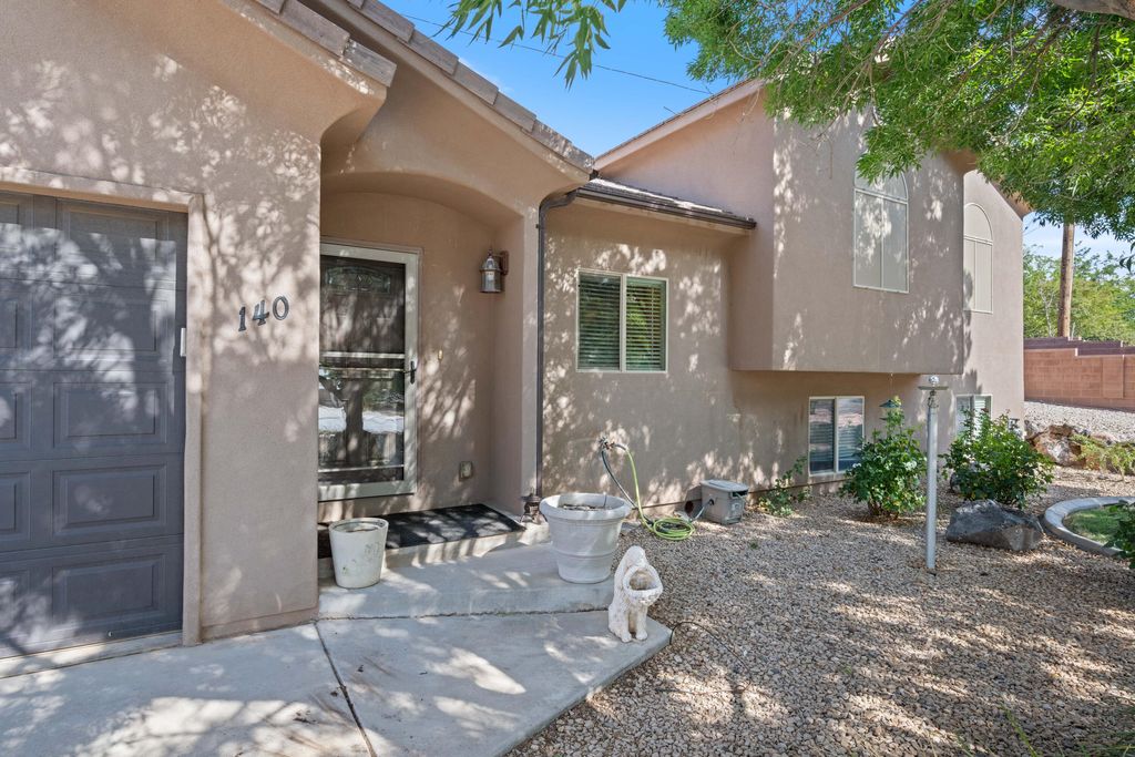 Photo of 140 N 500 W, La Verkin, UT 84745 (MLS # 113198)