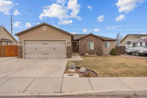 Photo of 131 N 4275 W, Cedar City, UT 84720 (MLS # 116101)