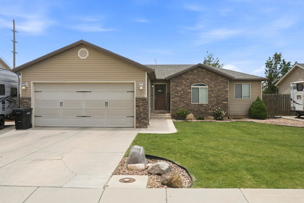 Photo of 131 N 4275 W, Cedar City, UT 84720 (MLS # 116101)