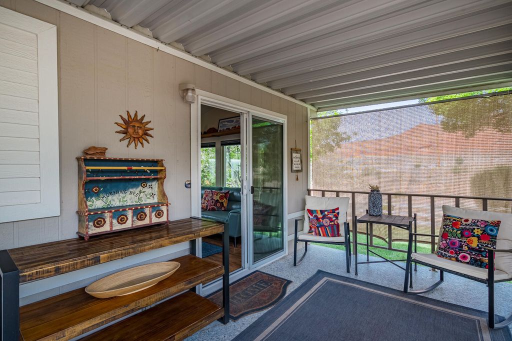 Photo of 5 Scenic CIR, Hurricane, UT 84737 (MLS # 115553)
