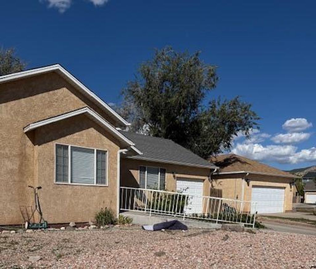 Photo of 698 W 1050 N, Cedar City, UT 84721 (MLS # 113219)