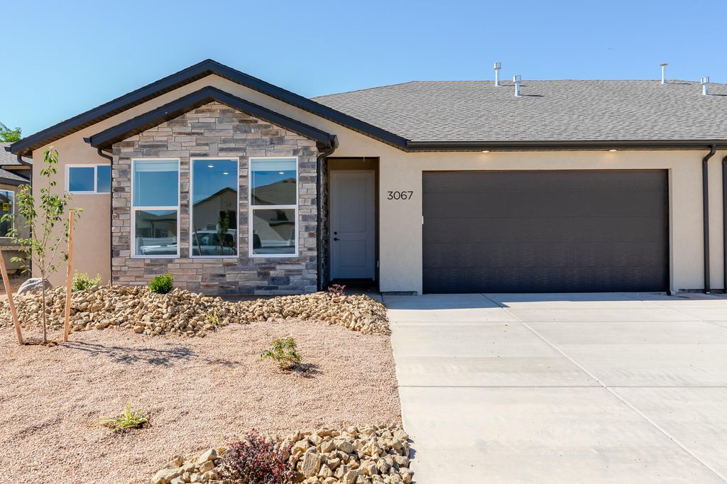 Photo of 3067 W EKKO View LP, Cedar City, UT 84721 (MLS # 110991)