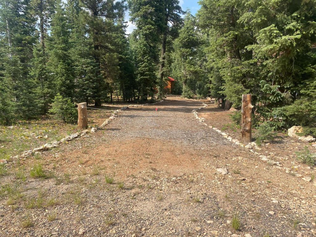 Photo of 105 E Christensen RD, Duck Creek Village, UT 84762 (MLS # 112045)