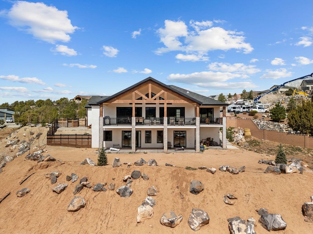 Photo of 2753 W Eagle Ridge Loop Loop S, Cedar City, UT 84720 (MLS # 110694)