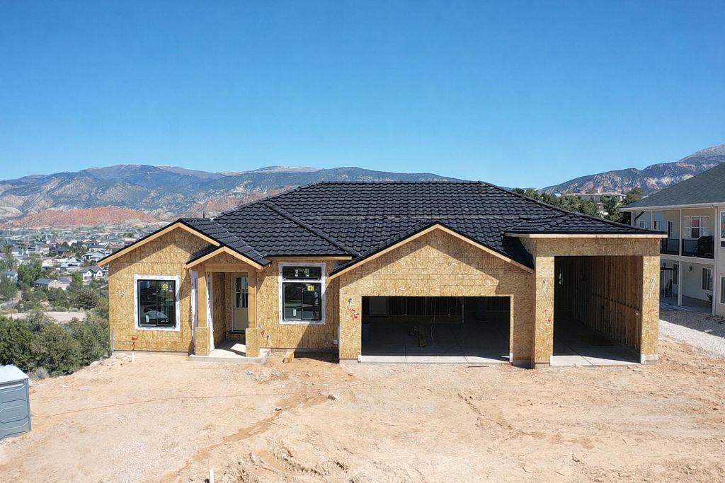 Photo of 169 S Temple Cove DR, Cedar City, UT 84720 (MLS # 115872)