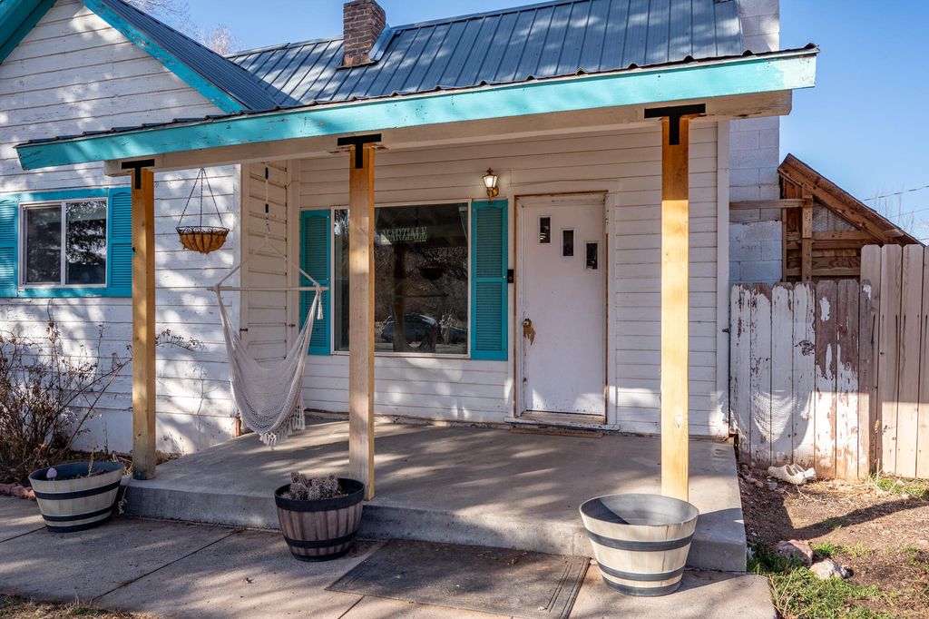 Photo of 140 W 300 S, Parowan, UT 84761 (MLS # 114640)