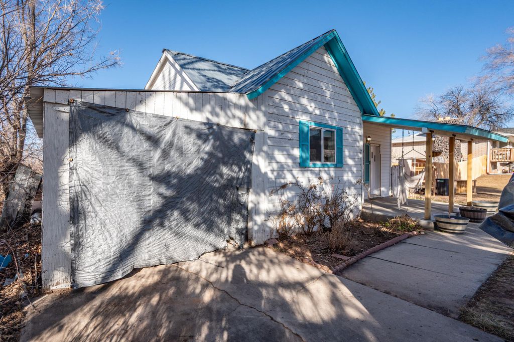 Photo of 140 W 300 S, Parowan, UT 84761 (MLS # 114640)