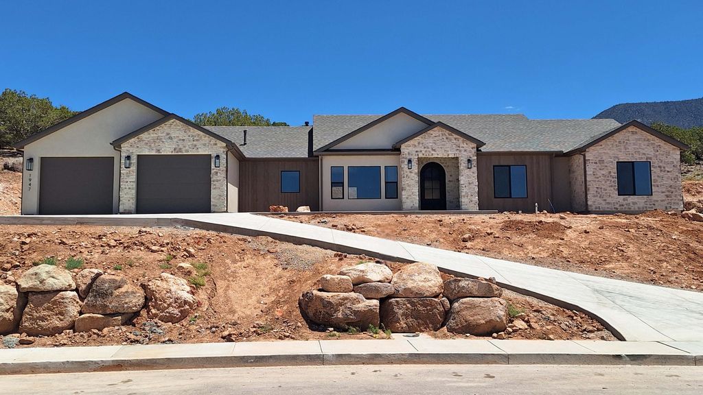 Photo of 1947 S Oak Springs RD, Cedar City, UT 84720 (MLS # 115253)